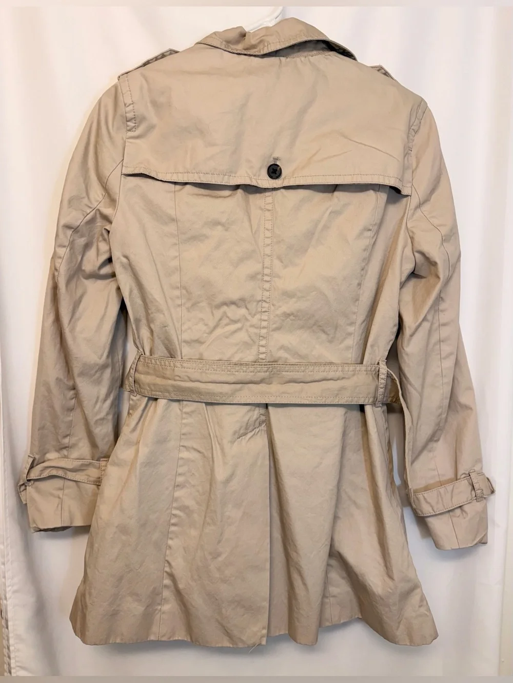 Banana Republic Petite Medium Classic Beige Belted Trench Coat - 100% Cotton - Picture 3 of 8